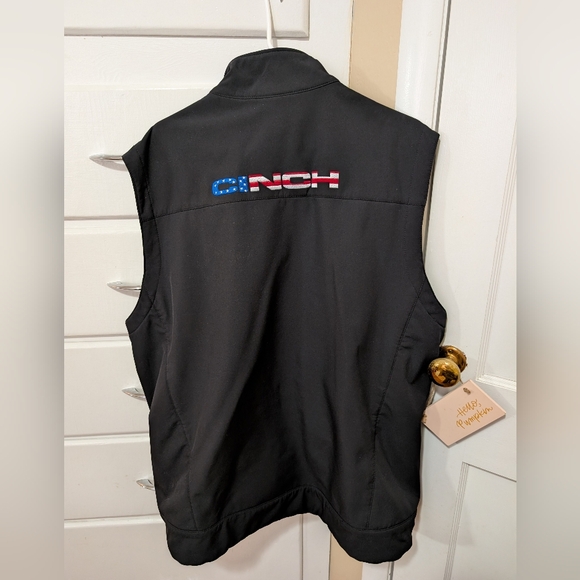 Cinch Shell Vest - Picture 2 of 2